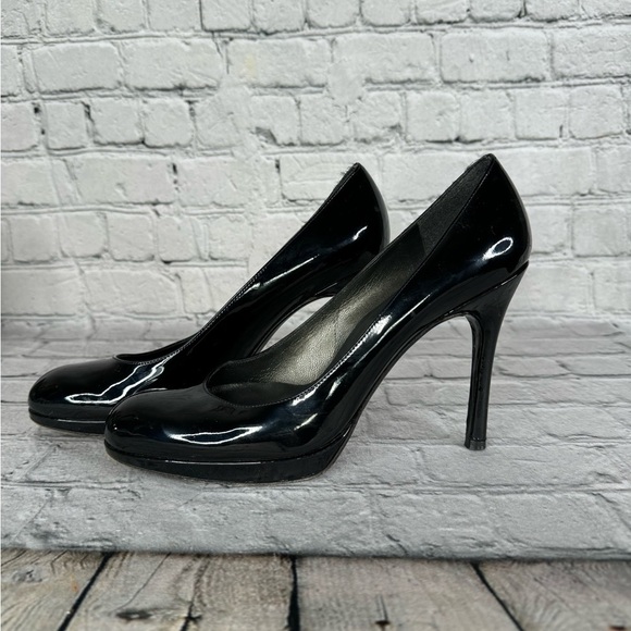 Stuart Weitzman Patent Leather Heels Size 7.5 Narrow Classic Black - Picture 3 of 12